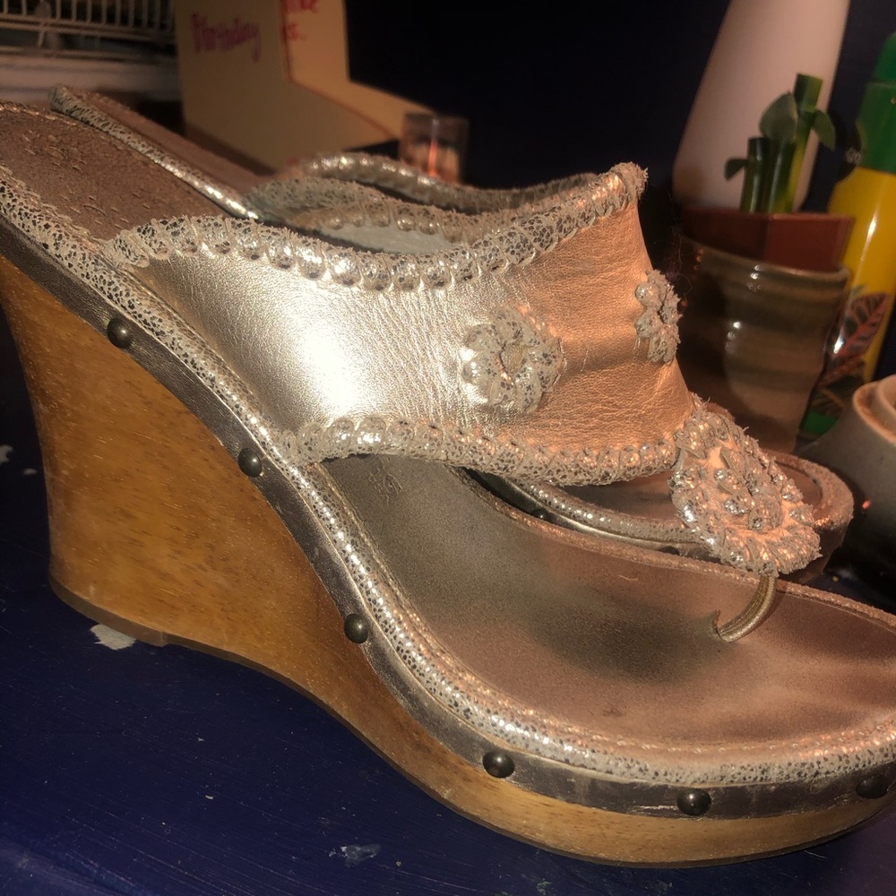 Jack Rogers Wedges